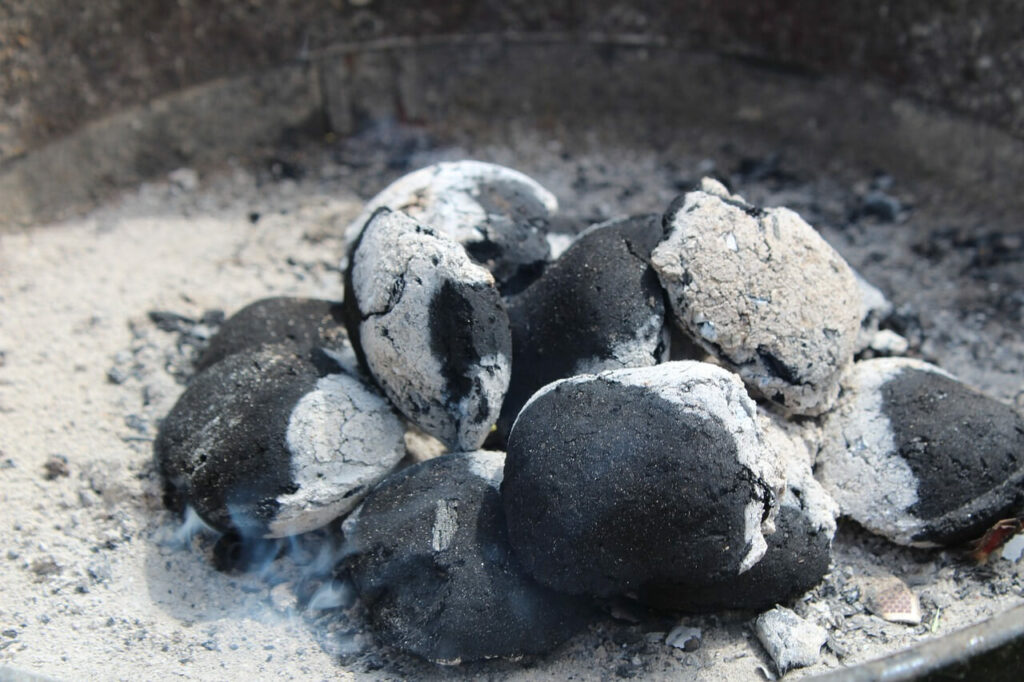 befeuerung briketts