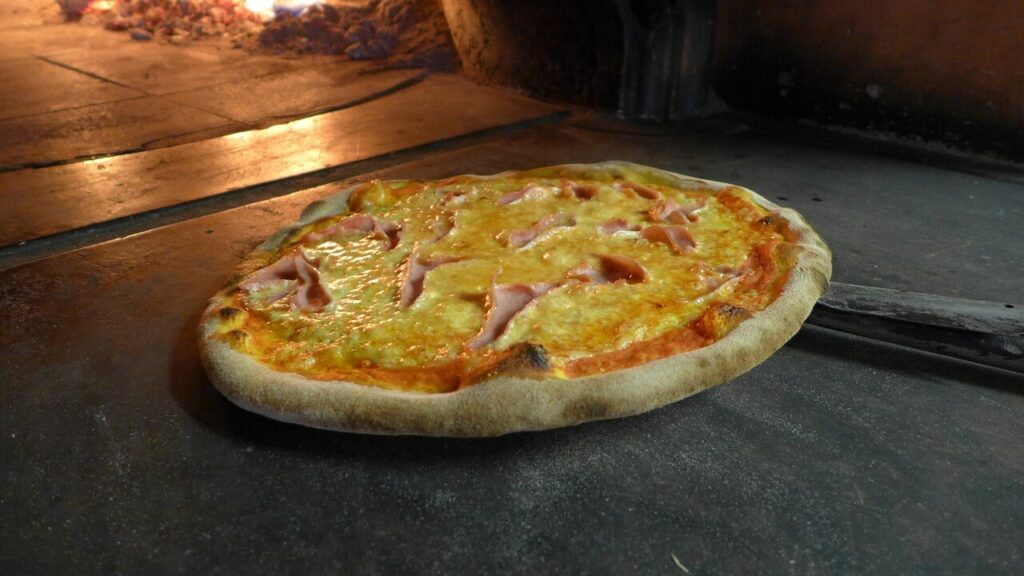 pizza knusprig kross